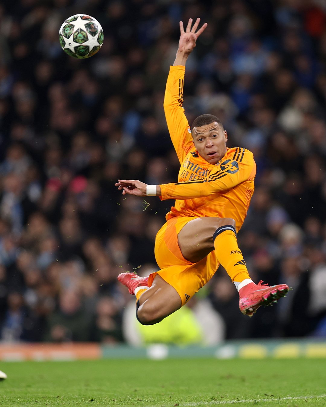 曼城客场绝杀，客场逆转胜利的简单介绍