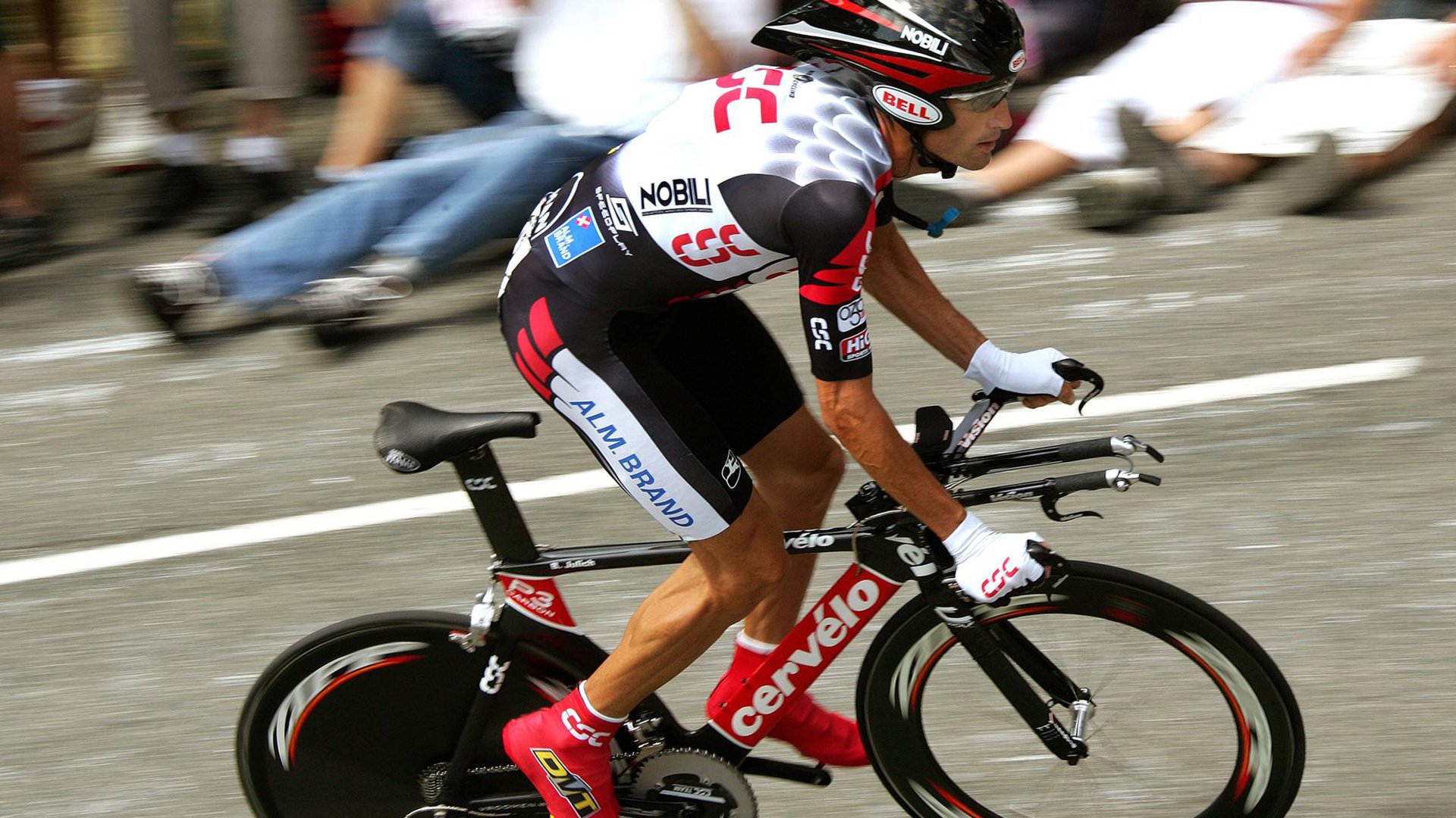 冰火碰撞,世界杯预演与NBA激战,双线焦点下的唯一性对决